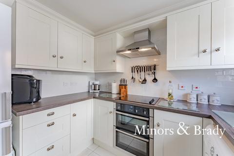 6 Canary Close, Hockering, Dereham, NR20 3FA