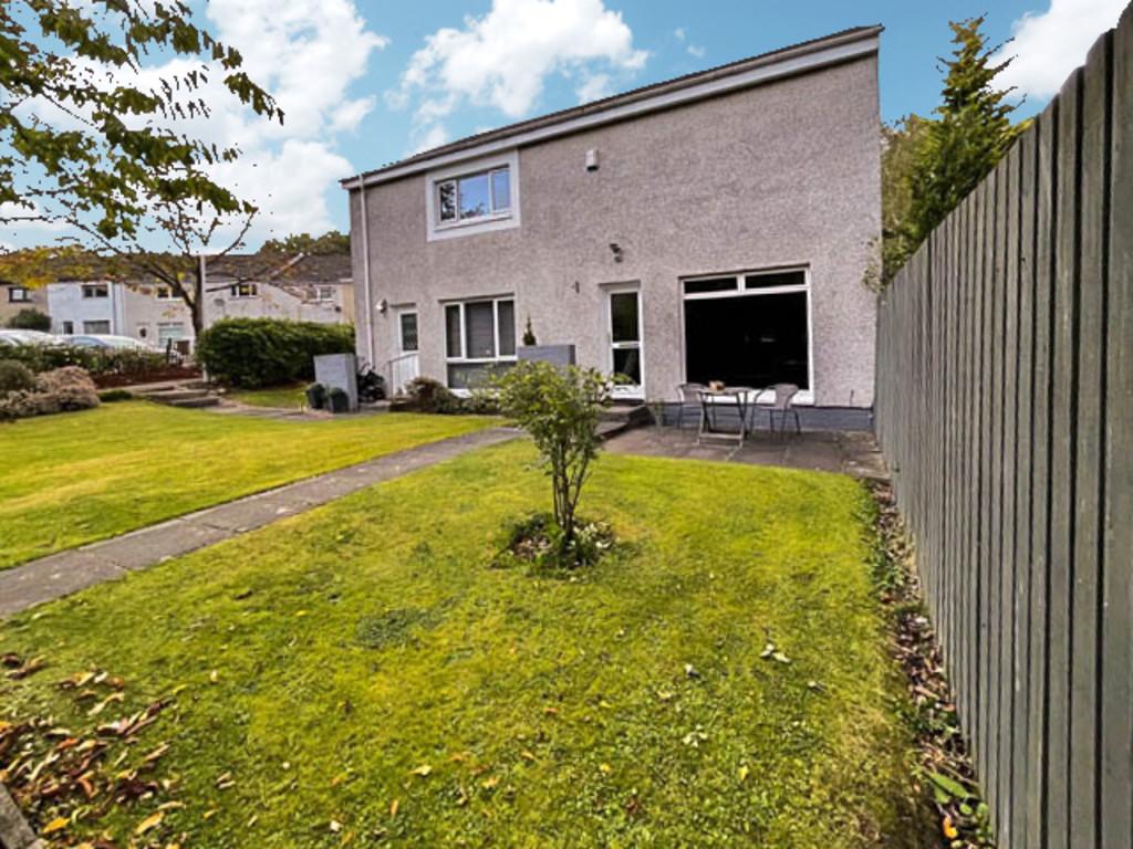 Tantallon Court, Pitteuchar, Glenrothes 2 bed semidetached house £