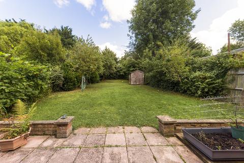 24 Broadfields Avenue, Edgware, HA8 8PG