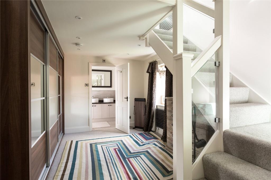 Dressing Room/Area