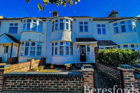 37 Warrington Gardens, Hornchurch, RM11 2AQ