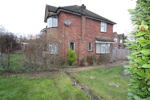 3 bedroom detached house for sale - Lancaster Road, High Wycombe, Bucks, HP12