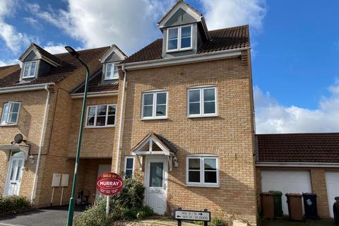 4 bedroom townhouse to rent, East Of England Way, Orton Northgate, Peterborough