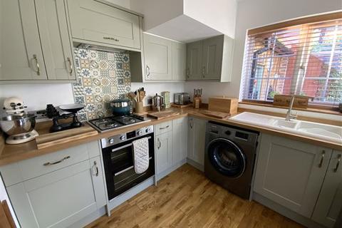88 Flockton Crescent, Sheffield, S13 9QS