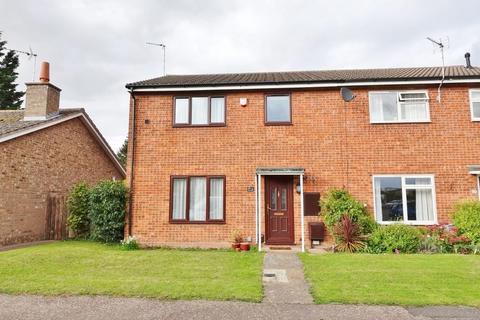 3 bedroom semi-detached house to rent, Jubilee Close, Waterbeach