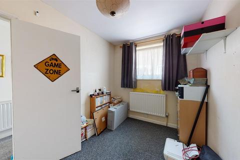 36 Hudson Close, Sturry, Canterbury, CT2 0HX