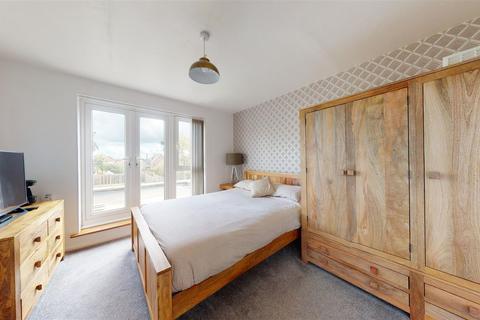 21 Foads Hill, Cliffsend, Ramsgate, CT12 5EL