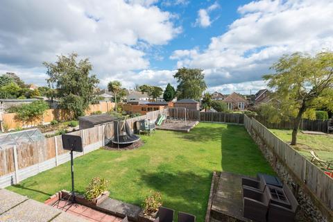 21 Foads Hill, Cliffsend, Ramsgate, CT12 5EL