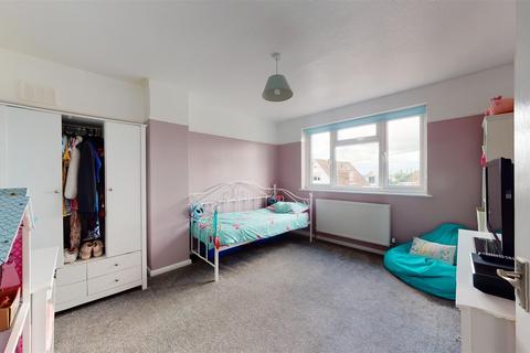 21 Foads Hill, Cliffsend, Ramsgate, CT12 5EL