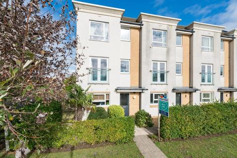93 Manston Road, Ramsgate, CT12 6FD