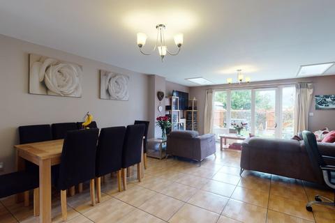 93 Manston Road, Ramsgate, CT12 6FD
