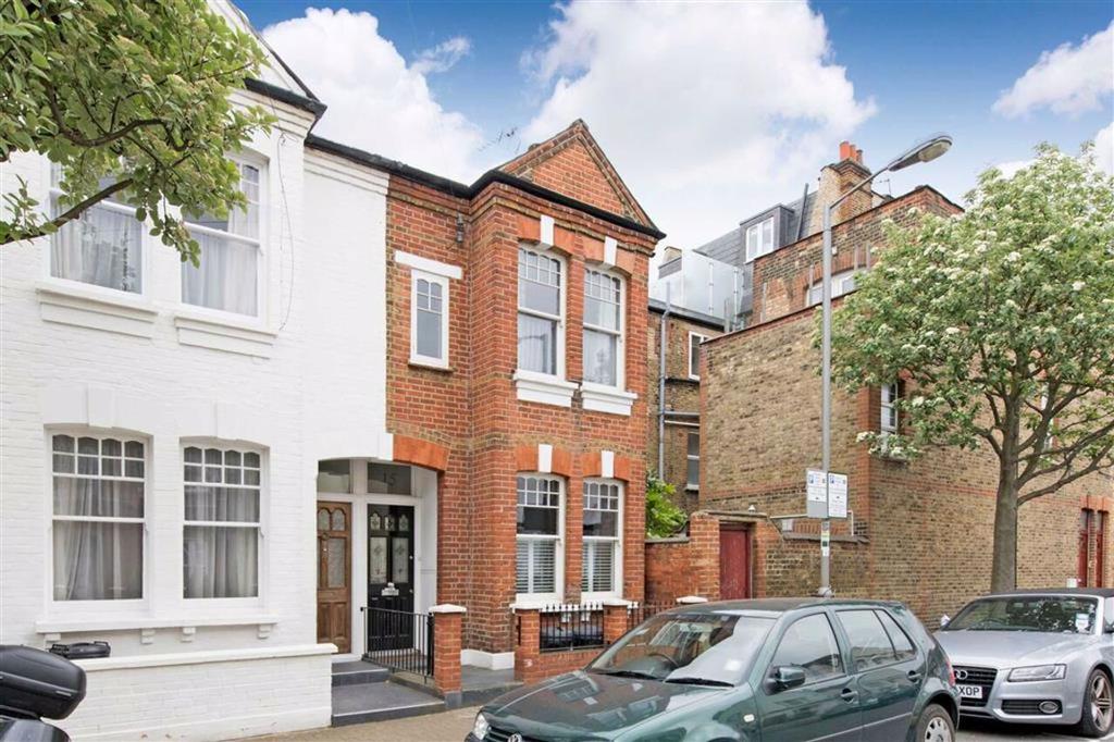 Florian Road, Putney, SW15 3 bed end of terrace house £3,500 pcm (£