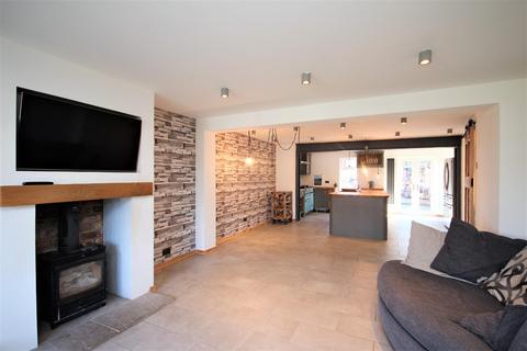 9 Farington Drive, Marton In Cleveland, Middlesbrough, TS7 8PH