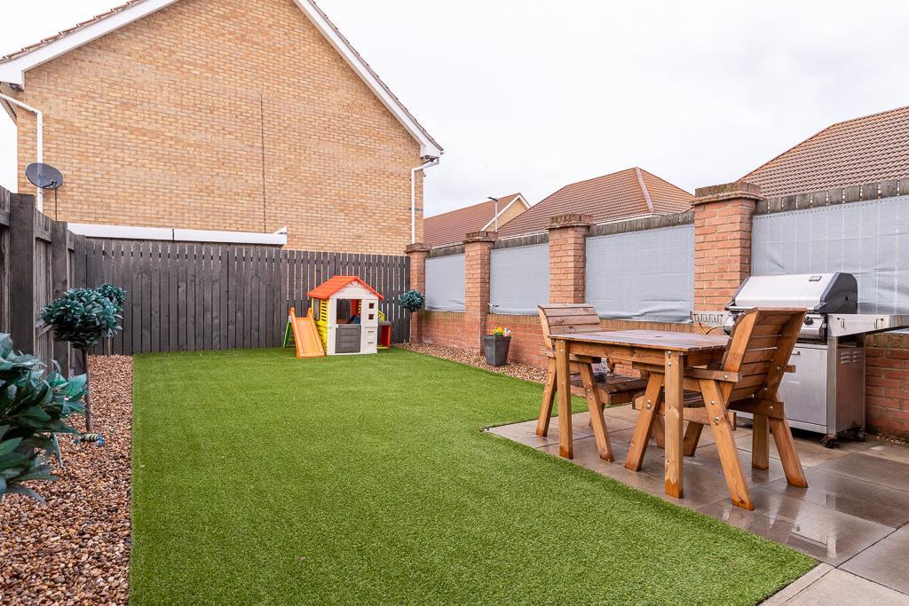 Osprey Drive, Scunthorpe 3 bed link detached house £165,000