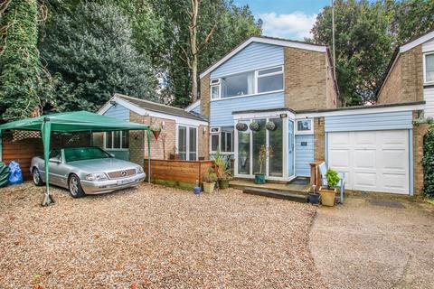 60 Hamilton Crescent, Warley, Brentwood, CM14 5ES