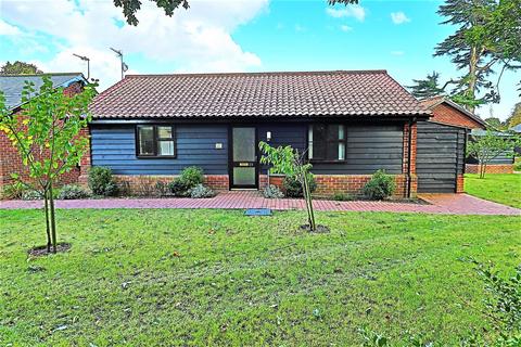 29 Carlton Hall Gardens, Carlton Hall Chapel Road, Carlton Colville, Lowestoft, NR33 8BL