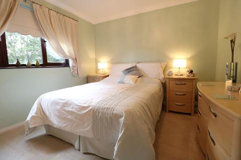 74 Boscombe Avenue, Grays, RM17 6DU