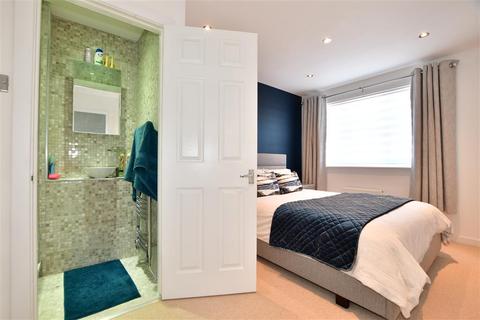 9 Bodkins Close, Boughton Monchelsea, Maidstone, ME17 4TS