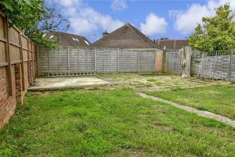 39 Brook Barn Way, Goring By Sea, Worthing, BN12 4DN