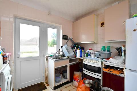 39 Brook Barn Way, Goring By Sea, Worthing, BN12 4DN
