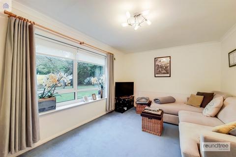Flat 1, 45 Sunningfields Road, London, NW4 4RA