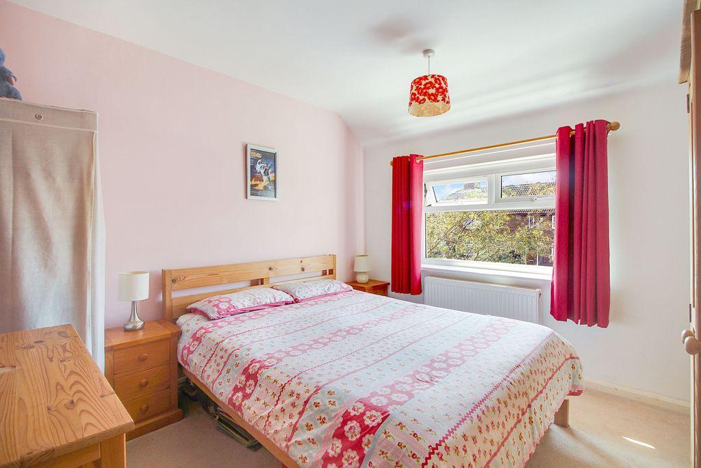 Bedroom 1 (Double)
