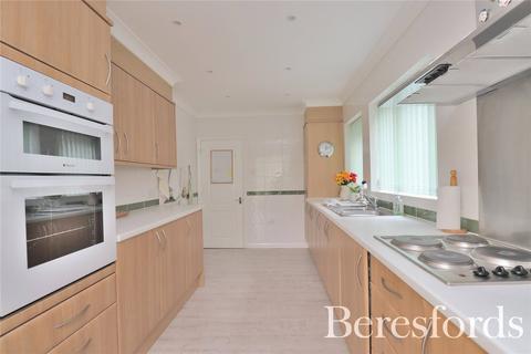 5 Tylers Close, Chelmsford, CM2 9DY