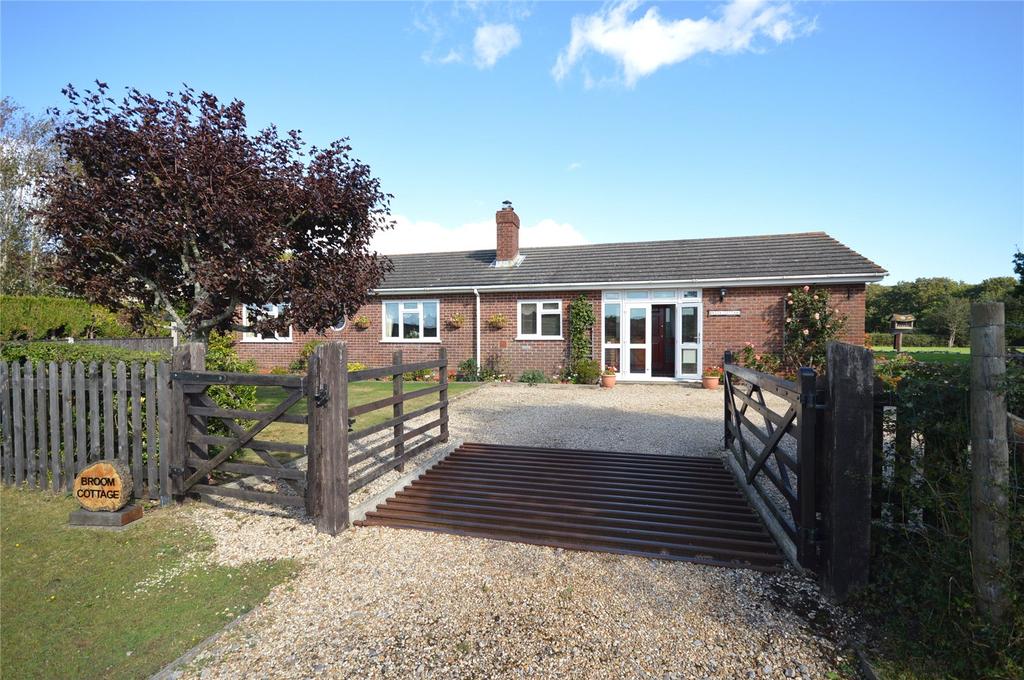Main Road, East Boldre, Brockenhurst... 6 bed bungalow £1,350,000