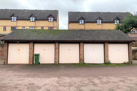 30 Whelan Way, Wallington, SM6 7NG