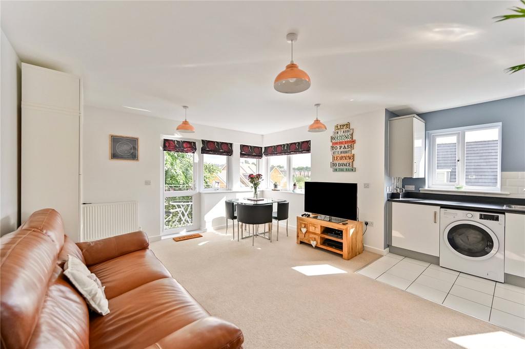 Frederick Benn Place, Repton Park, Ashford, Kent, TN23 1 bed apartment £170,000