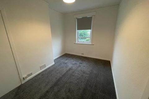 3 bedroom flat to rent - Hillend Crescent, Duntocher, West Dunbartonshire, G81
