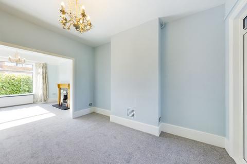 4 bedroom semi-detached house for sale, Moorland Road, Boxmoor, HP1