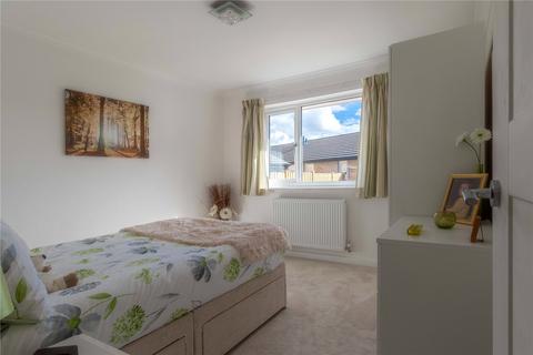39 Bolehill Park, Hove Edge, Brighouse, HD6 2RS