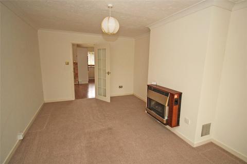 18 Glengarry, New Milton, BH25 6UA