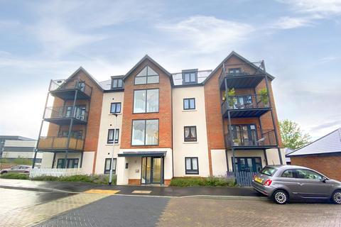 14 Johnstone Close, Bracknell, RG12 2GU
