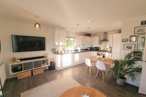 14 Johnstone Close, Bracknell, RG12 2GU