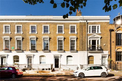 62 Thornhill Square, London, N1 1BE