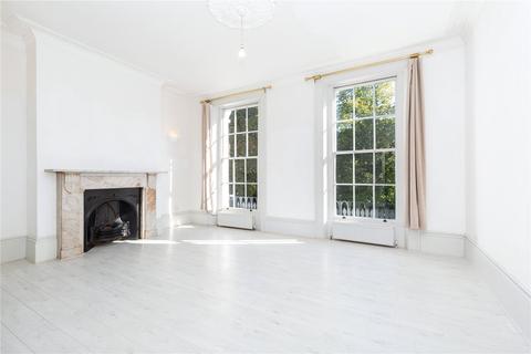 62 Thornhill Square, London, N1 1BE