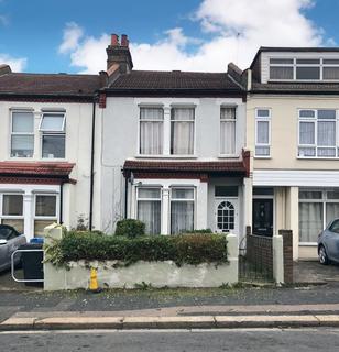 22a Bensham Grove, Thornton Heath, CR7 8DA