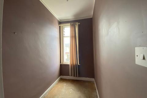 22a Bensham Grove, Thornton Heath, CR7 8DA