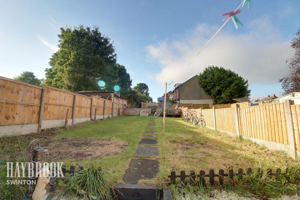 Beechville Avenue, Mexborough 3 bed terraced house £100,000