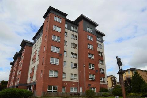 3 bedroom flat to rent, Finlay Drive, Dennistoun, Glasgow, G31