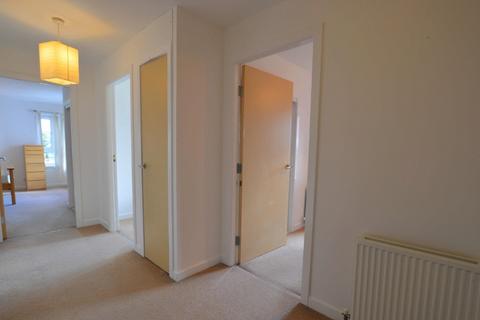3 bedroom flat to rent, Finlay Drive, Dennistoun, Glasgow, G31