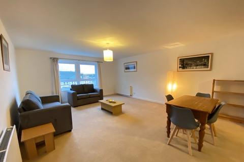 3 bedroom flat to rent, Finlay Drive, Dennistoun, Glasgow, G31