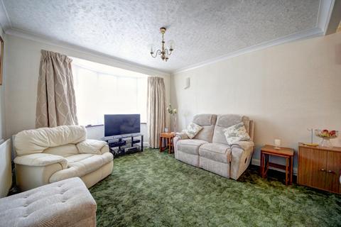 12 Linden Way, London, N14 4LU