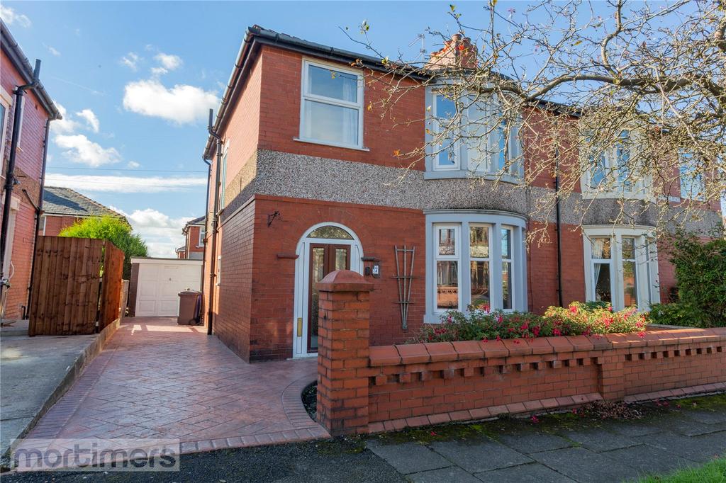 Hatfield Road, Accrington, BB5 3 bed semidetached house £170,000