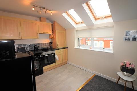 2 bedroom apartment for sale - Flat 15, Amidian Court, Wallasey, Merseyside