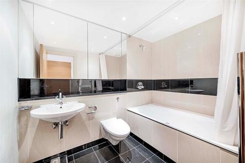 2 bedroom apartment for sale, Howard Building, Chelsea Bridge Wharf, London, SW11