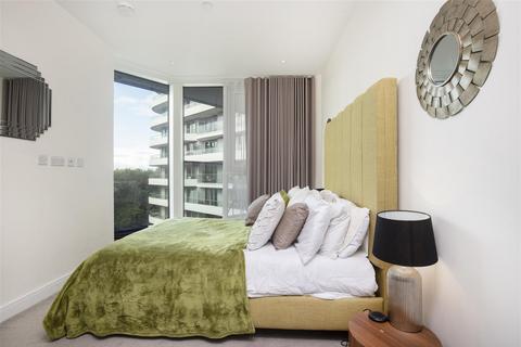 2 bedroom apartment for sale, Sophora House, Vista Chelsea Bridge, London, SW11