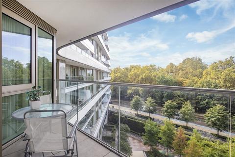 2 bedroom apartment for sale, Sophora House, Vista Chelsea Bridge, London, SW11